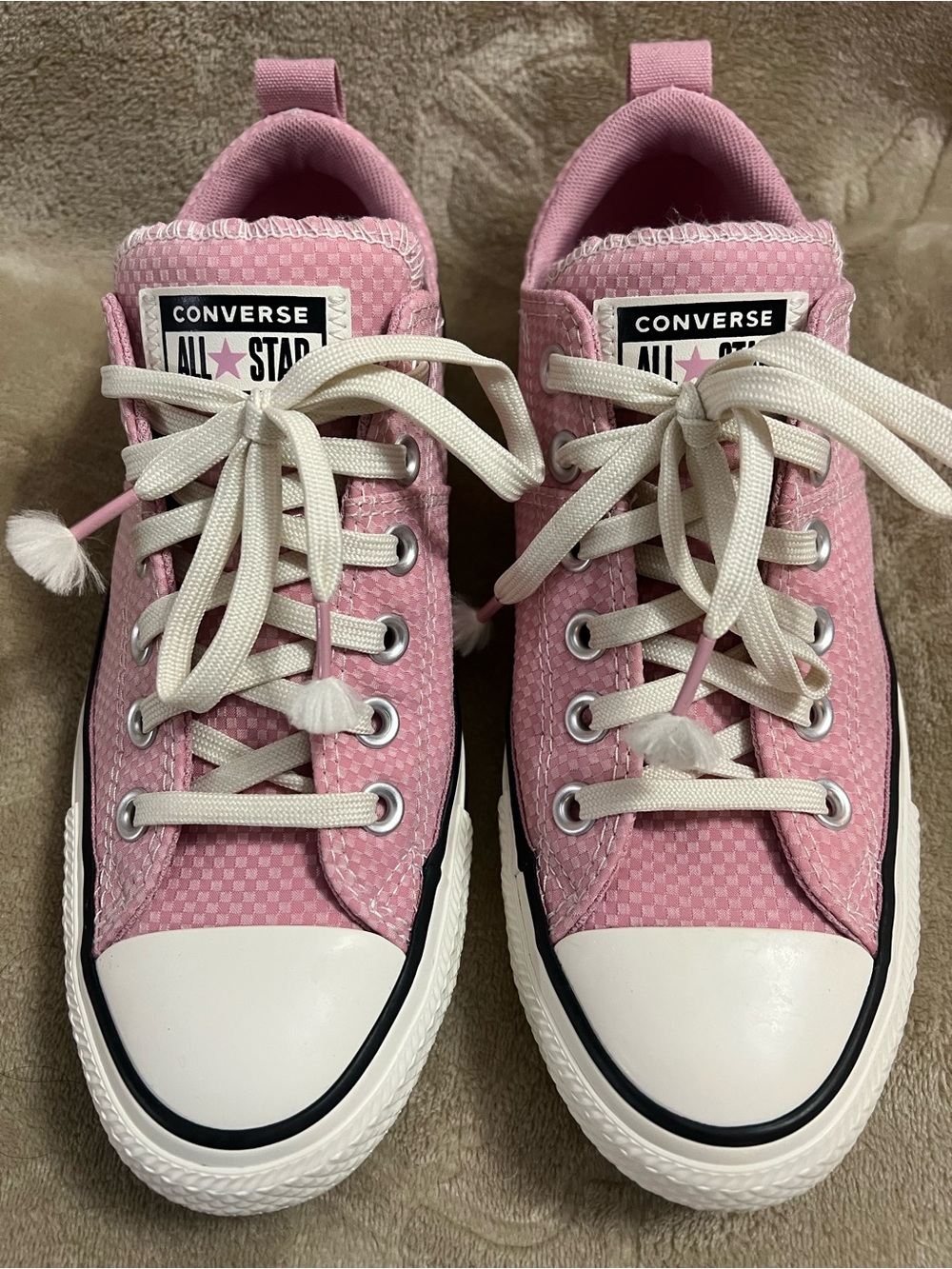 Converse Women’s Pink Low Top Checkerboard Sneakers